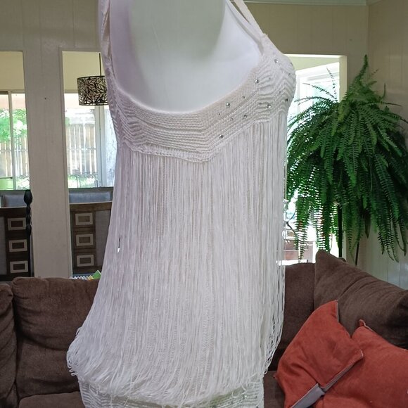 MKM Designs Ladies White Crochet Fringed Tank Top w/ Rhinestone Details Sz L - Picture 4 of 10